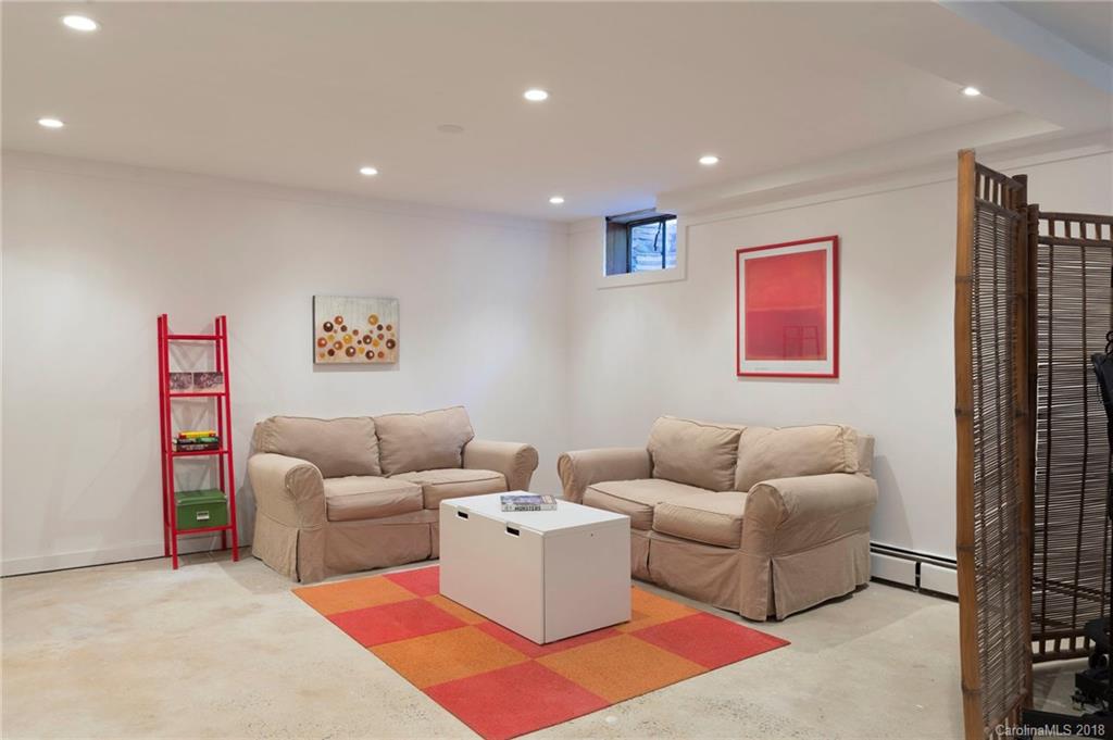 445 Kimberly Avenue Asheville NC 28804