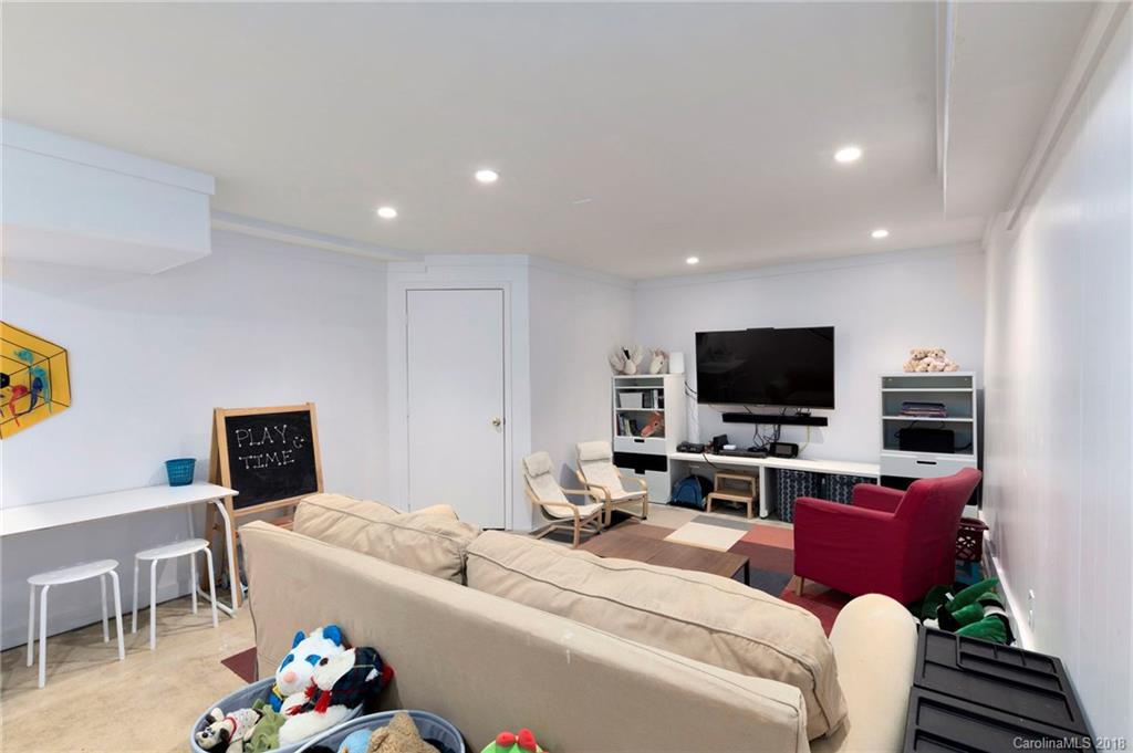445 Kimberly Avenue Asheville NC 28804