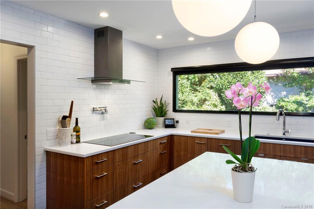 445 Kimberly Avenue Asheville NC 28804