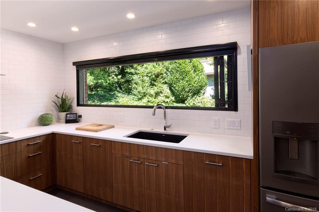445 Kimberly Avenue Asheville NC 28804