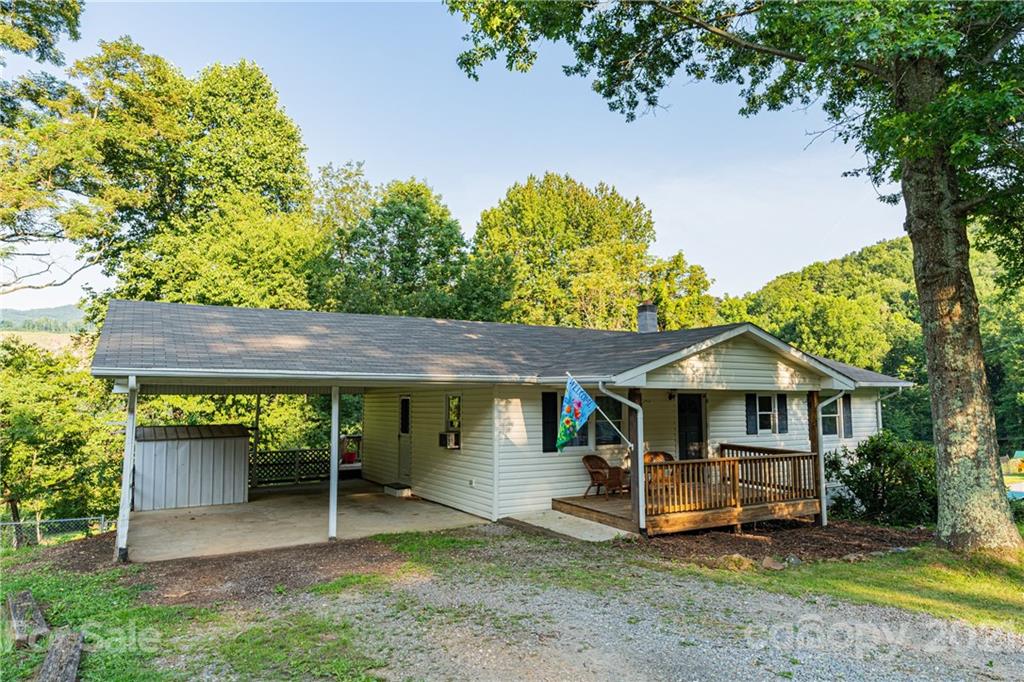 35 Lanning Drive Waynesville NC 28786