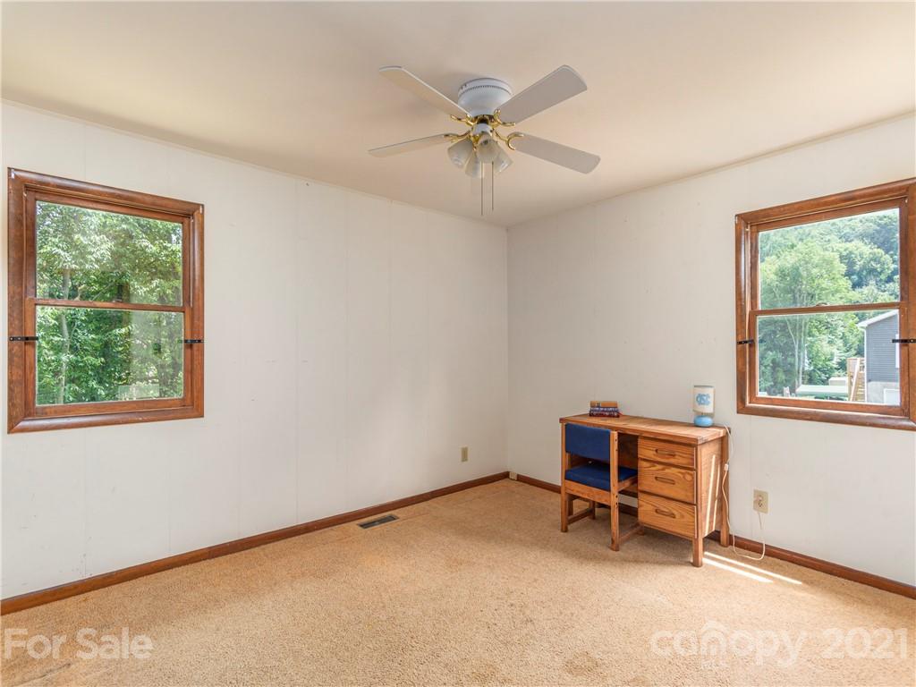 35 Lanning Drive Waynesville NC 28786