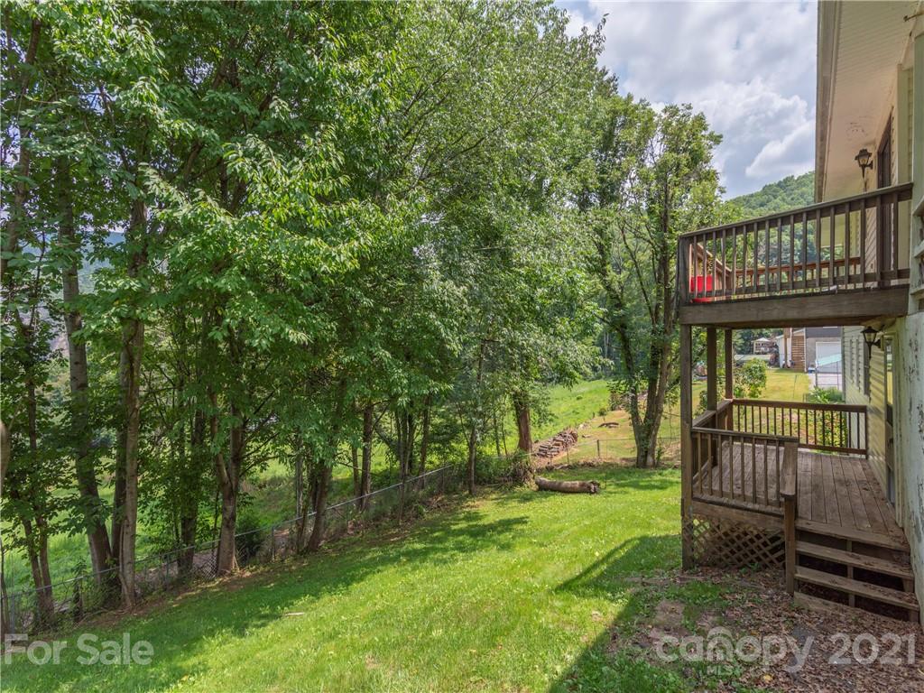 35 Lanning Drive Waynesville NC 28786