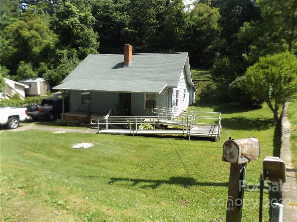 22 6th Street Asheville NC 28804