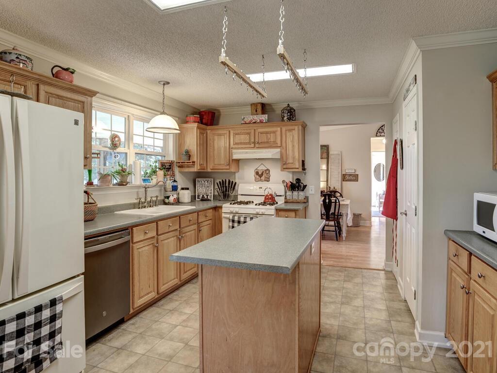 54 Donna Lane Alexander NC 28701
