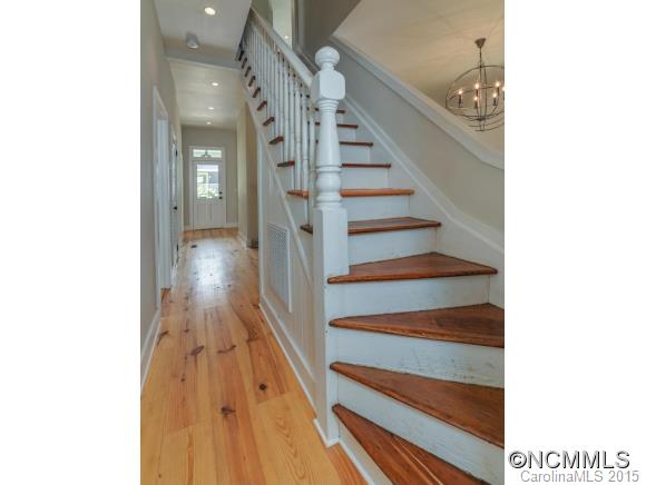 19 Short Street Asheville NC 28801