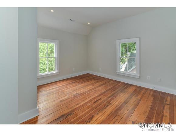 19 Short Street Asheville NC 28801