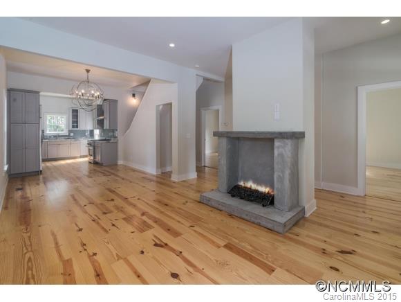 19 Short Street Asheville NC 28801
