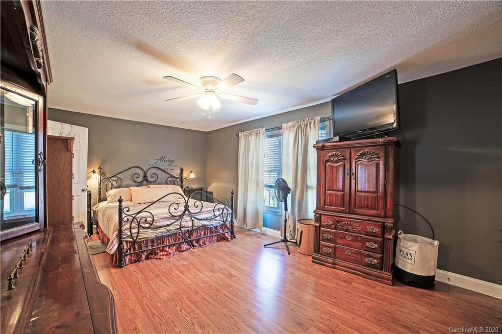 46 Winterwind Drive Asheville NC 28803