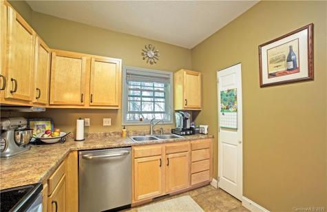 46 Winterwind Drive Asheville NC 28803