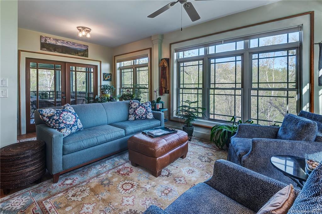 8 Highland Grove Road Asheville NC 28806