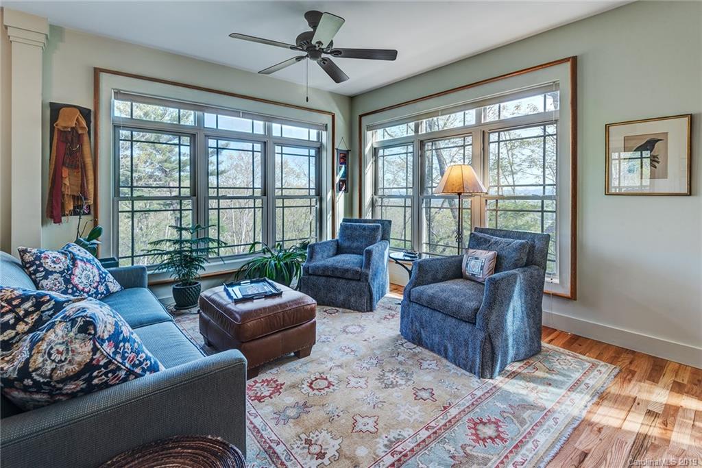8 Highland Grove Road Asheville NC 28806