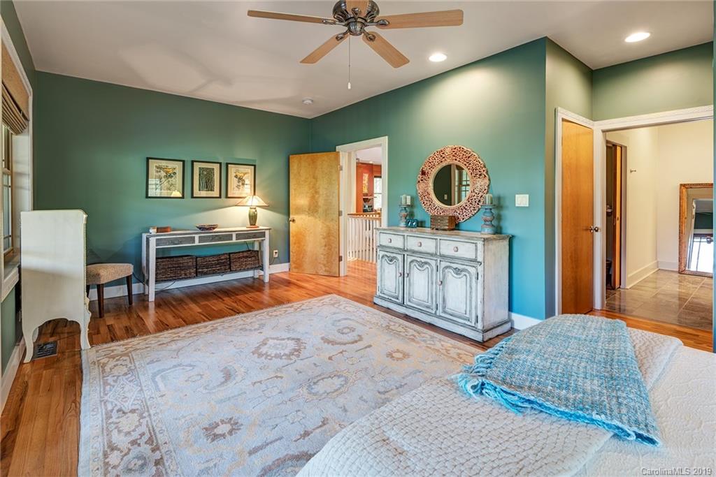 8 Highland Grove Road Asheville NC 28806
