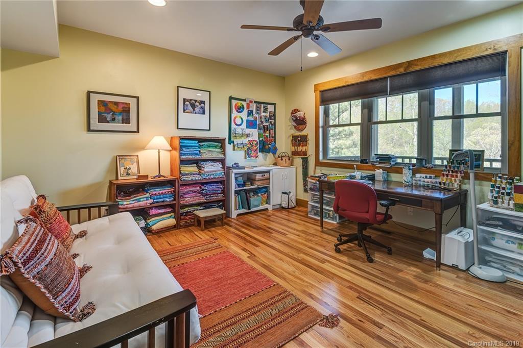 8 Highland Grove Road Asheville NC 28806