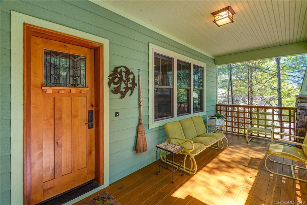 8 Highland Grove Road Asheville NC 28806