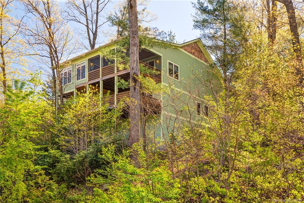 8 Highland Grove Road Asheville NC 28806