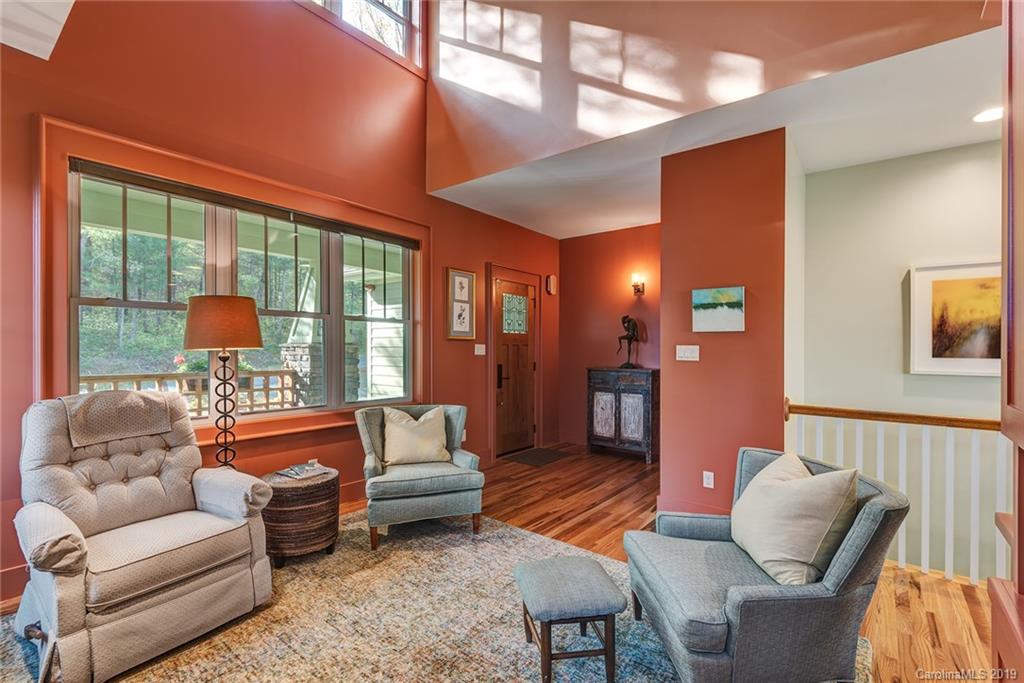 8 Highland Grove Road Asheville NC 28806
