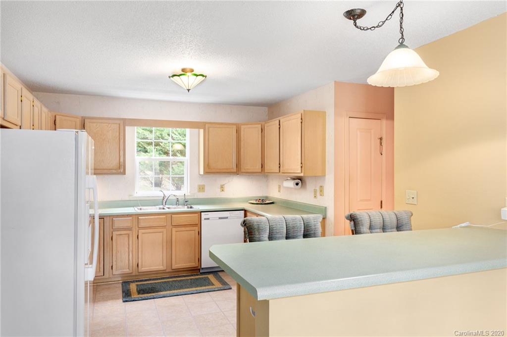 20 Eagles Nest Lane Asheville NC 28806