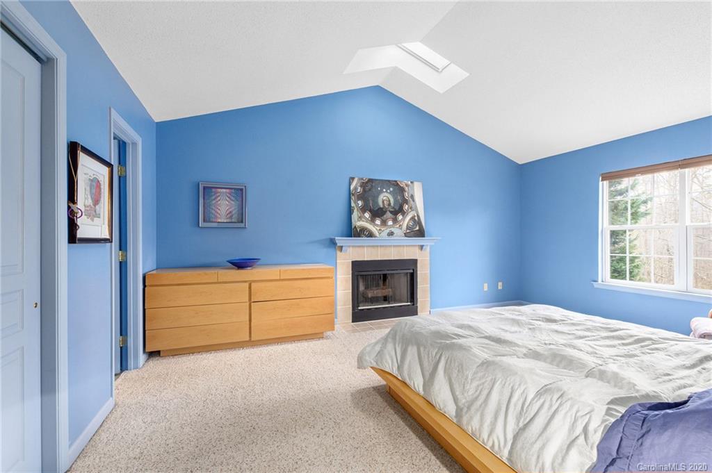 20 Eagles Nest Lane Asheville NC 28806