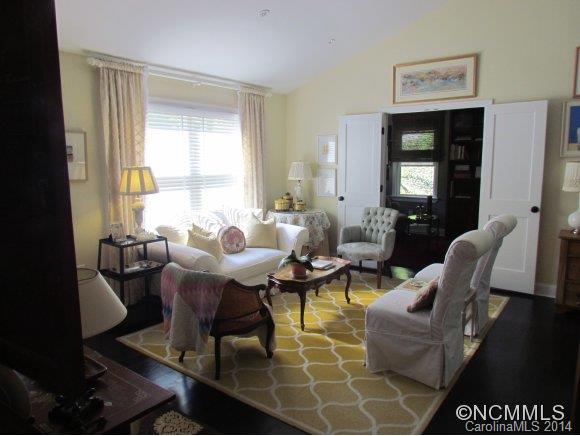 11 Asbury Road Asheville NC 28804