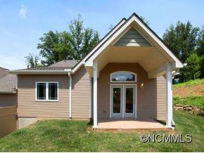 27 Bee Tree Village Parkway Swannanoa NC 28778