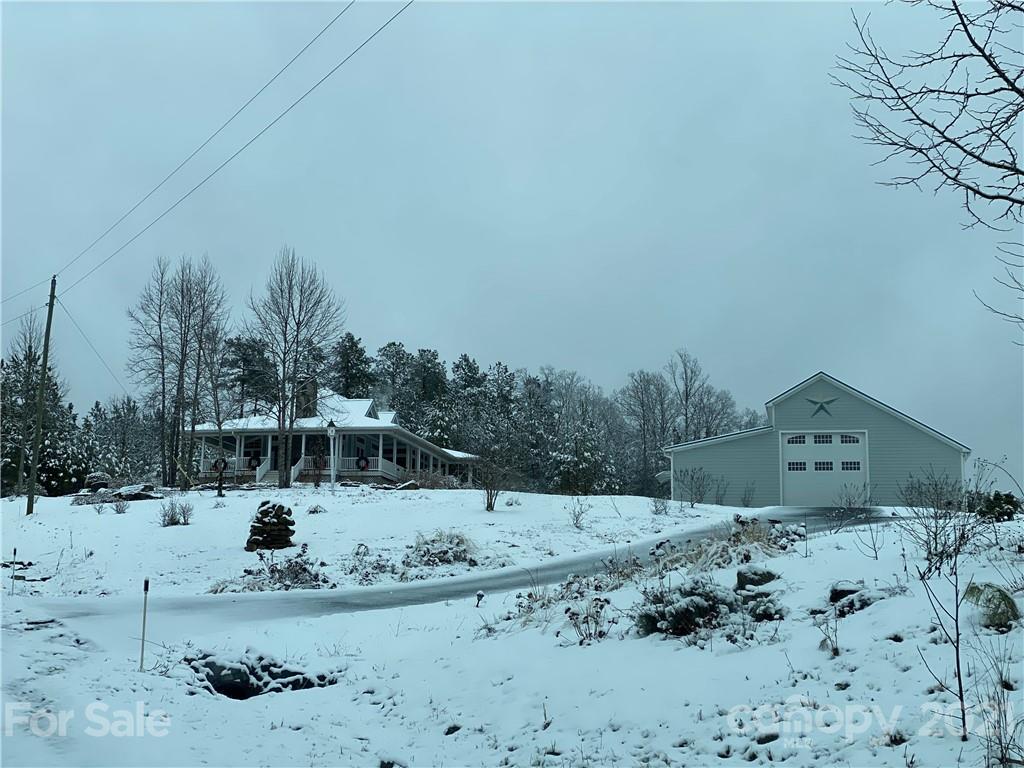 402 Pilot Ridge Road Nebo NC 28761
