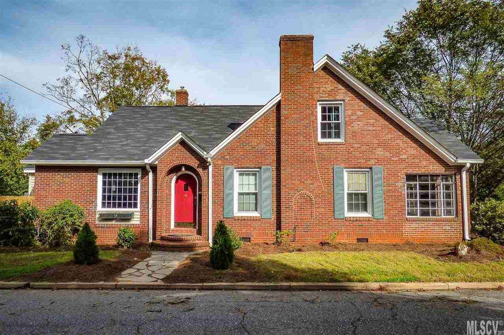 115 6th Avenue Ne Hickory NC 28601