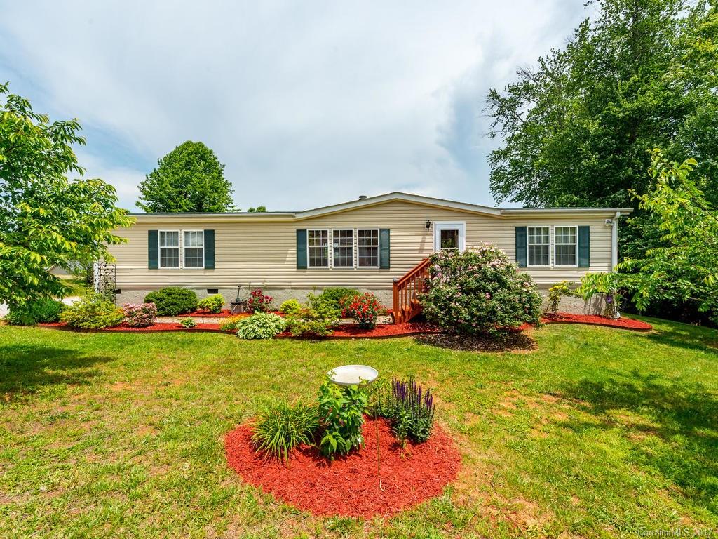 15 Saint Matthews Drive Candler NC 28715
