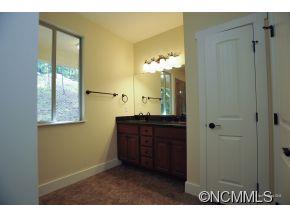 55 Three Oaks Drive Asheville NC 28804