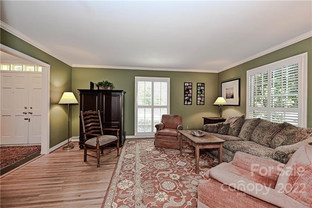 2212 Valencia Terrace Charlotte NC 28226