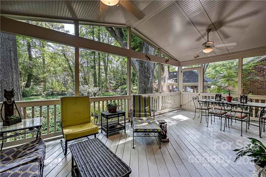2212 Valencia Terrace Charlotte NC 28226
