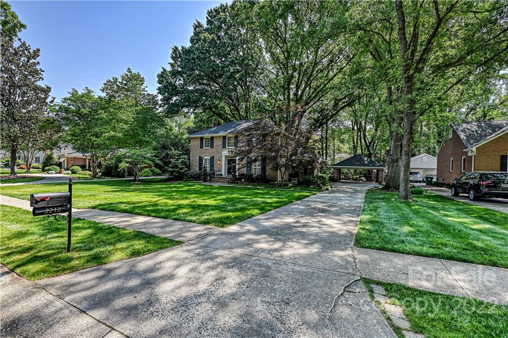 2212 Valencia Terrace Charlotte NC 28226