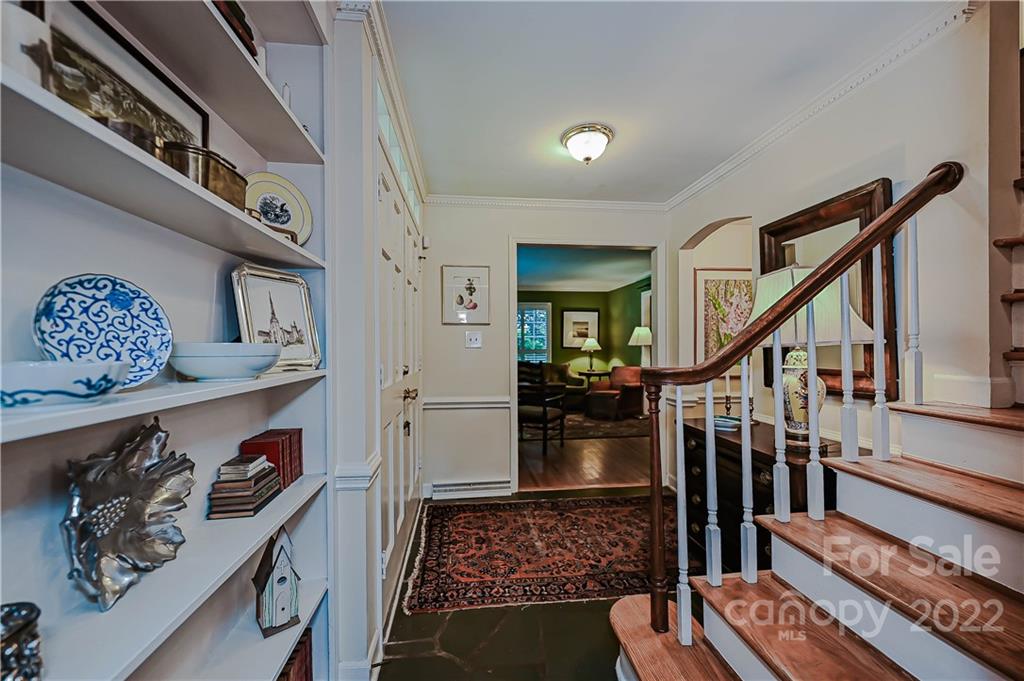 2212 Valencia Terrace Charlotte NC 28226