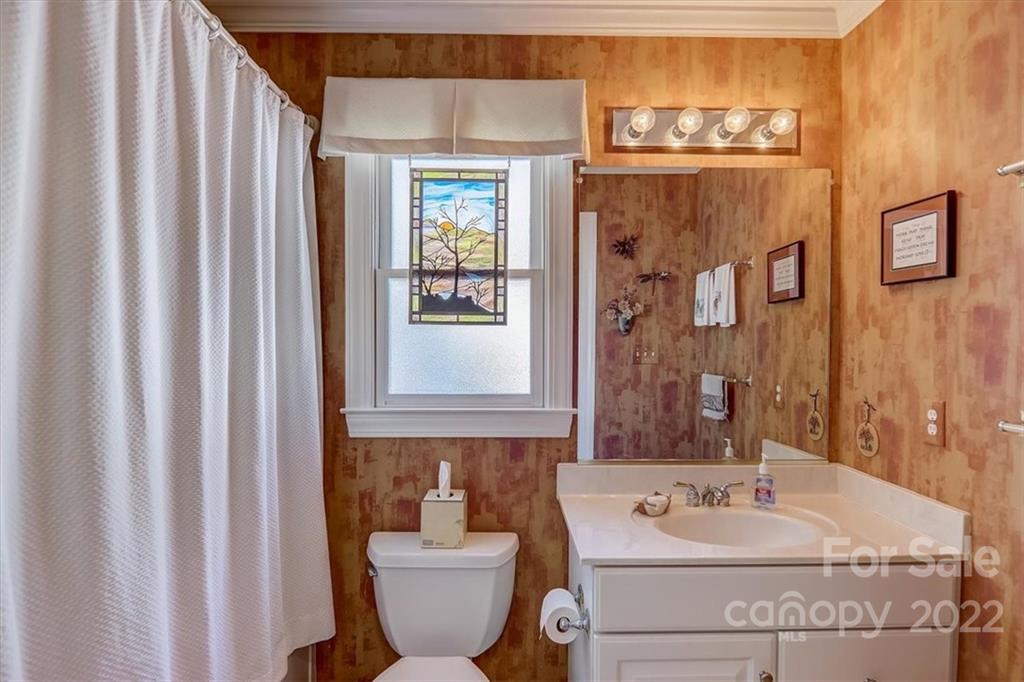 25 Creekside Way Asheville NC 28804