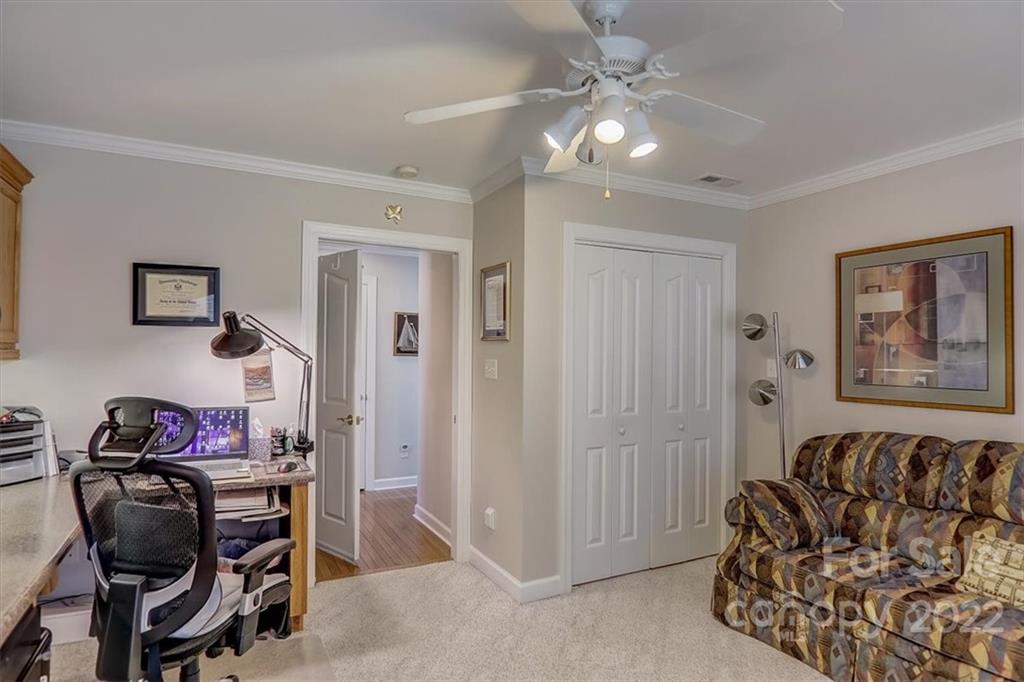25 Creekside Way Asheville NC 28804