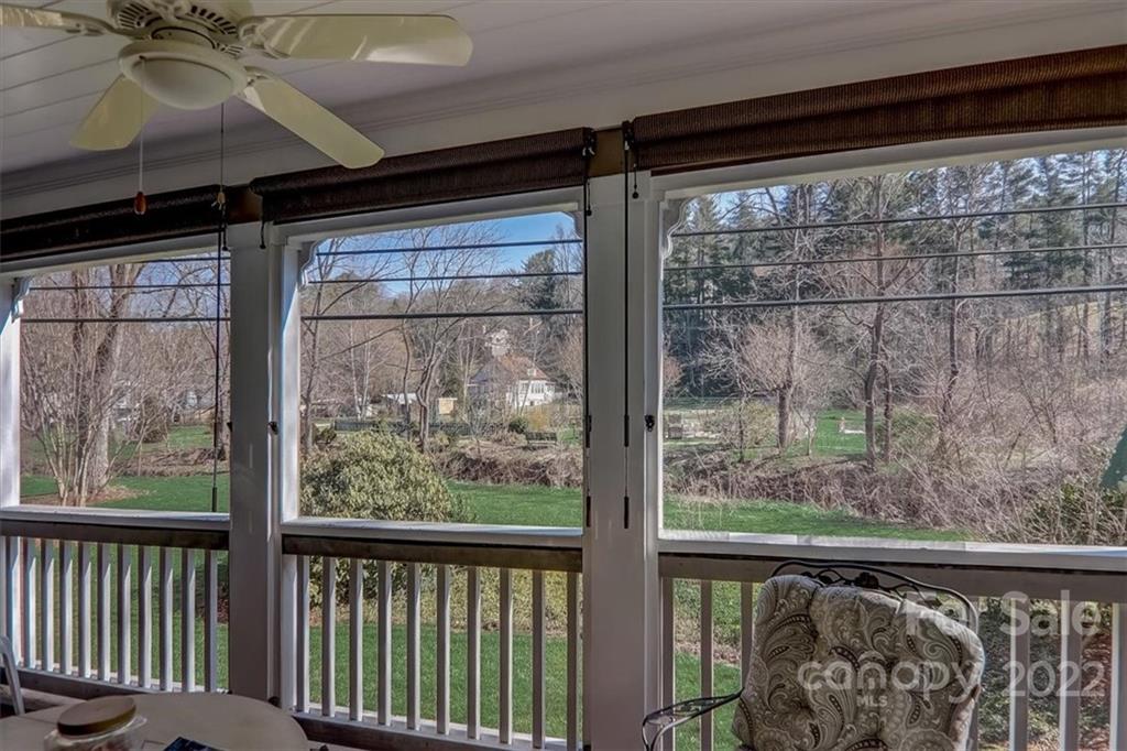 25 Creekside Way Asheville NC 28804