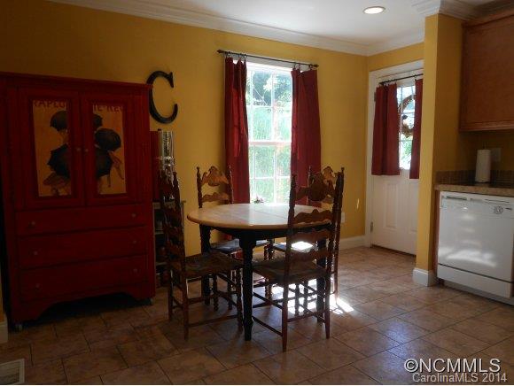 124 Hazel Mill Road Asheville NC 28806