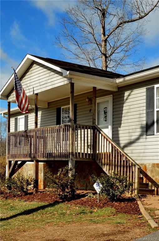 4 Barclay Road Candler NC 28715