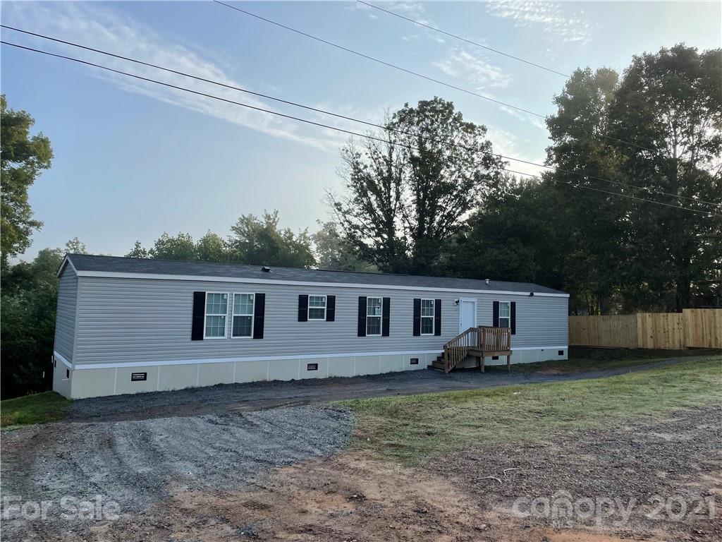 8275 Rock Lane Hickory NC 28602