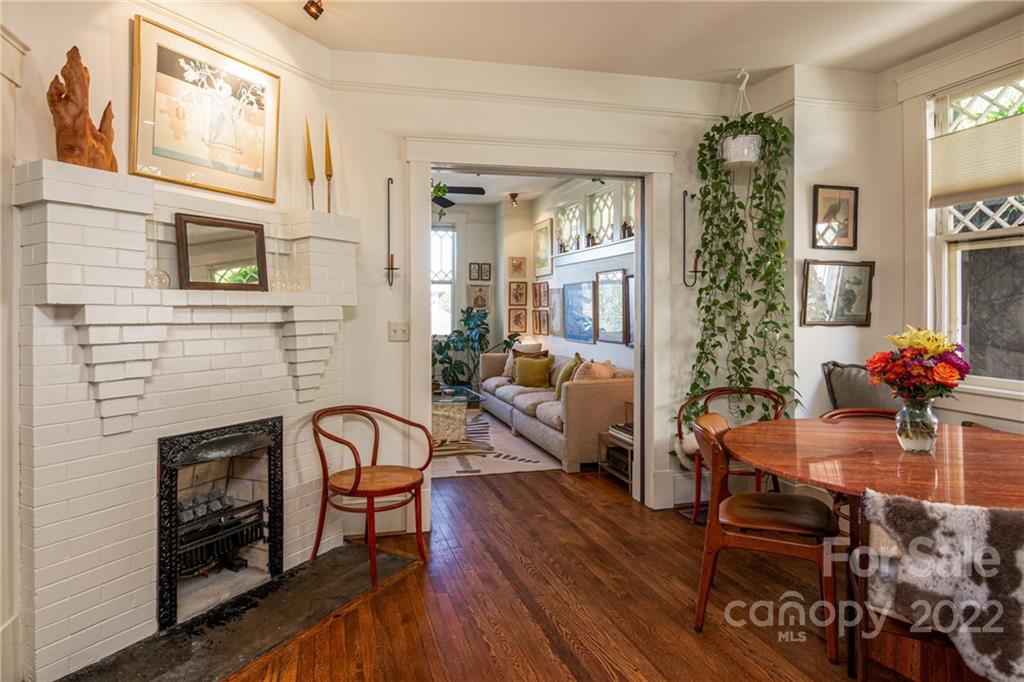 7 Oak Park Road Asheville NC 28801