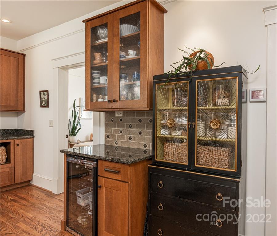 7 Oak Park Road Asheville NC 28801