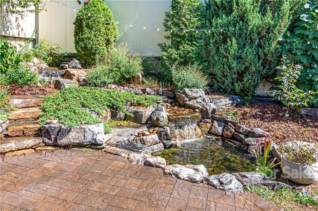 7 Oak Park Road Asheville NC 28801