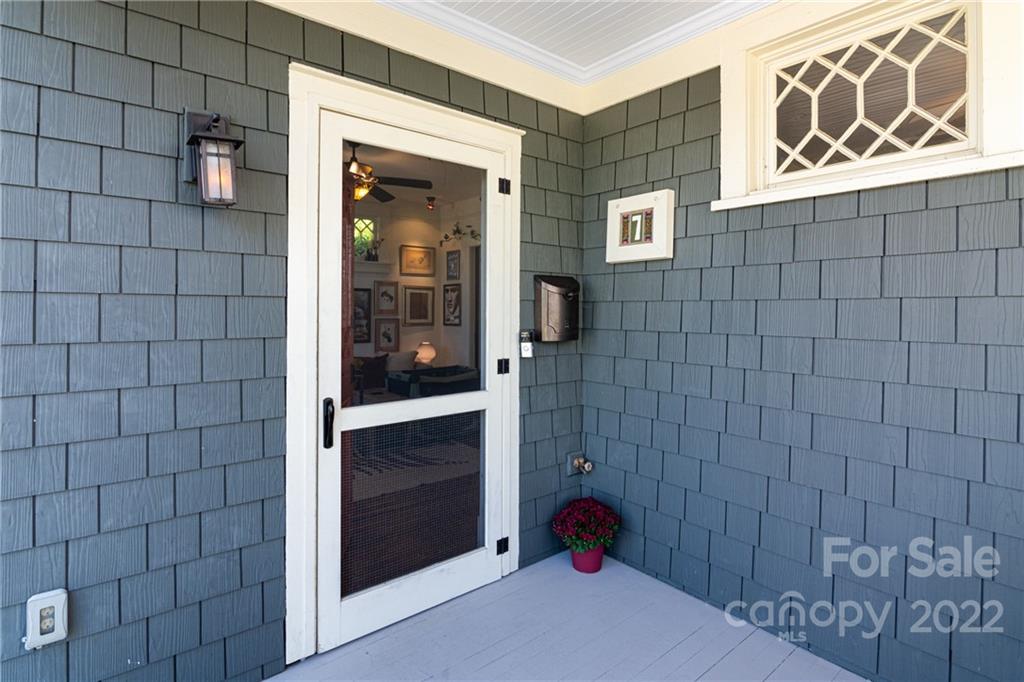 7 Oak Park Road Asheville NC 28801