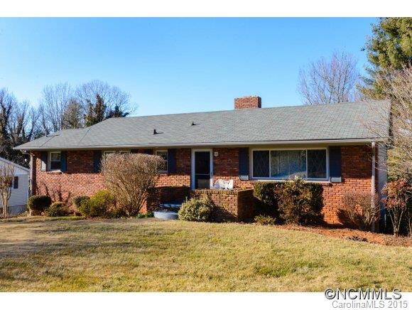 20 Deanwood Circle Asheville NC 28803