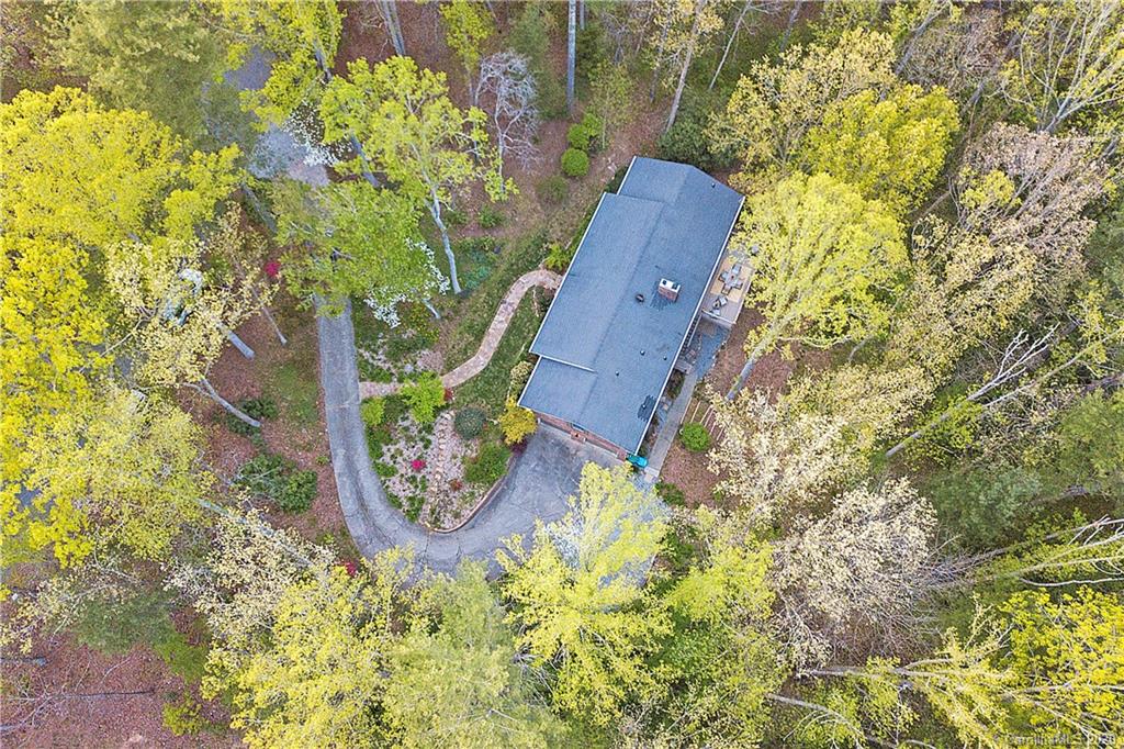 23 Glen Cove Road Arden NC 28704