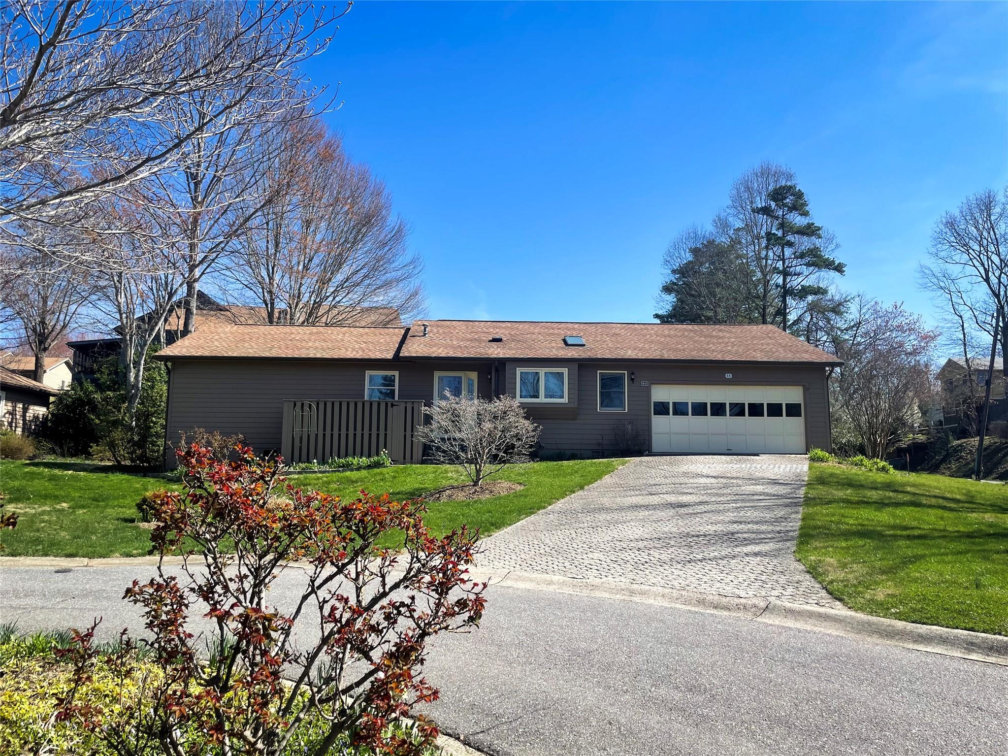 9a Greenbriar Court Asheville NC 28805