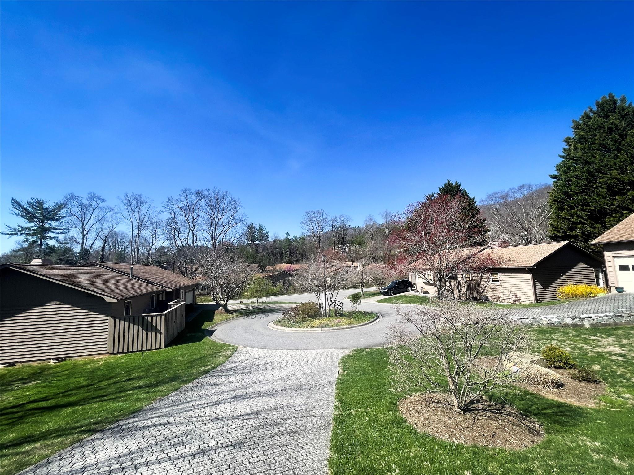 9a Greenbriar Court Asheville NC 28805