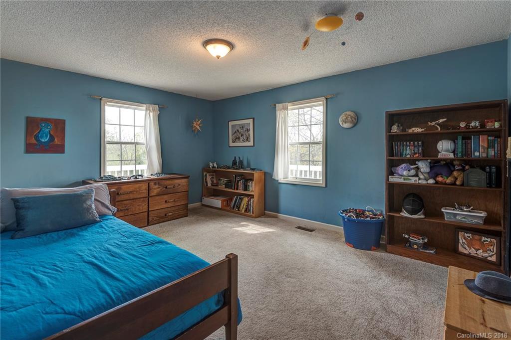 20 Pinerose Drive Weaverville NC 28787