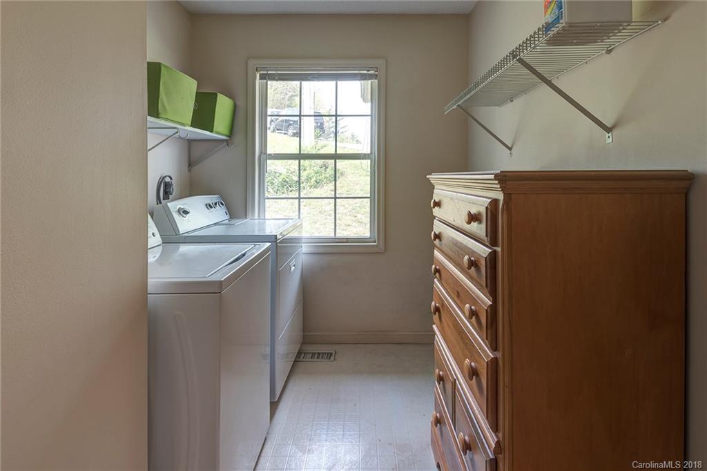 20 Pinerose Drive Weaverville NC 28787