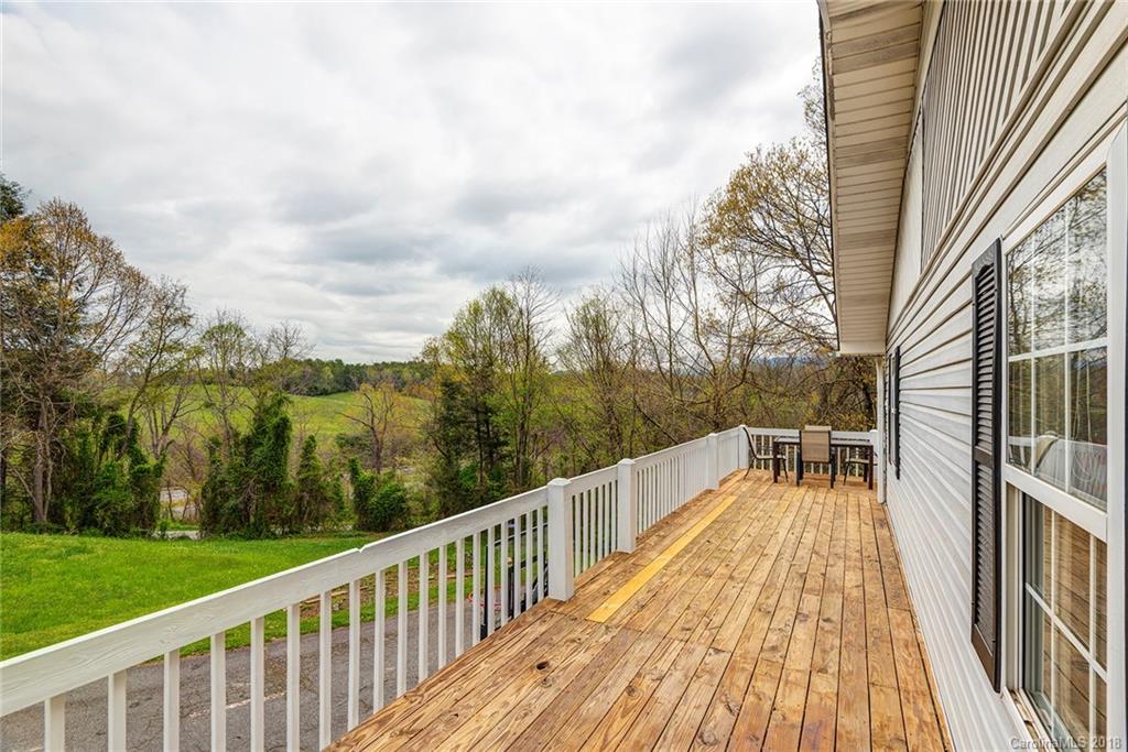20 Pinerose Drive Weaverville NC 28787